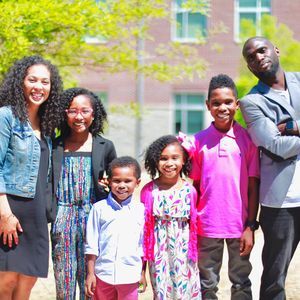 Meet your Posher, Lena